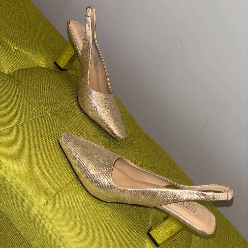Metallic chunky pump